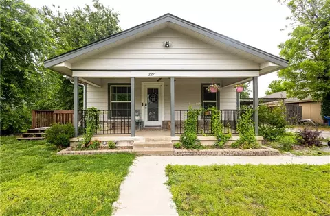 221 N El Reno Ave, El Reno, OK 73036