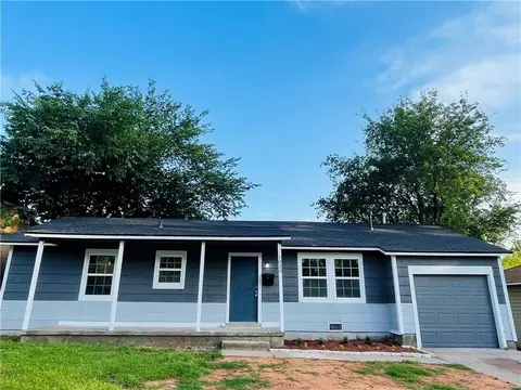 1020 Hazelwood Dr, Midwest City, OK 73110
