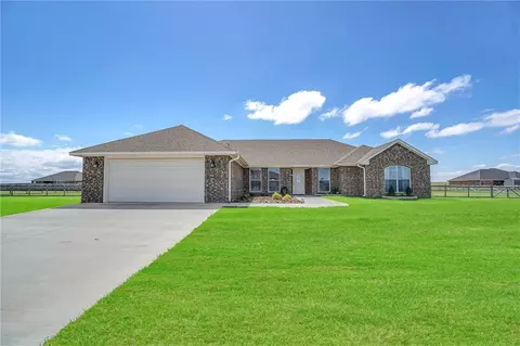 22 Valor Cir, Altus, OK 73521