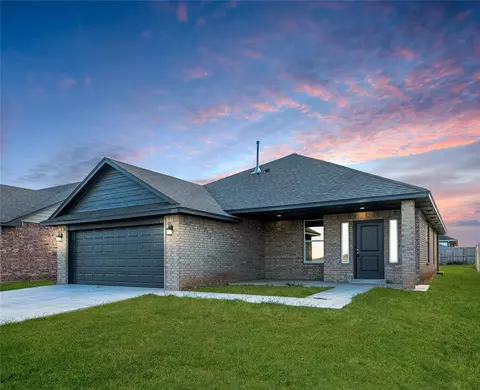 1212 La Vista Ln, Kingfisher, OK 73750