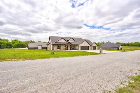 796 County Street 2964, Tuttle, OK 73089 photo 4