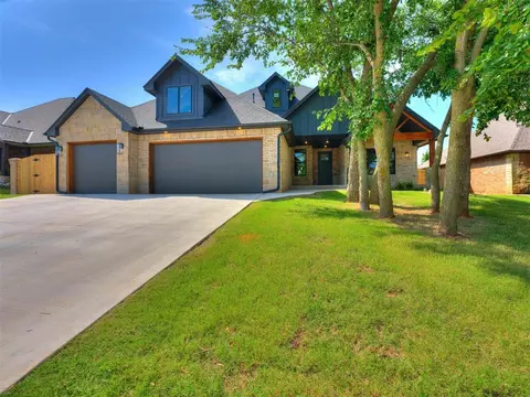 2216 Burning Tree, Norman, OK 73071