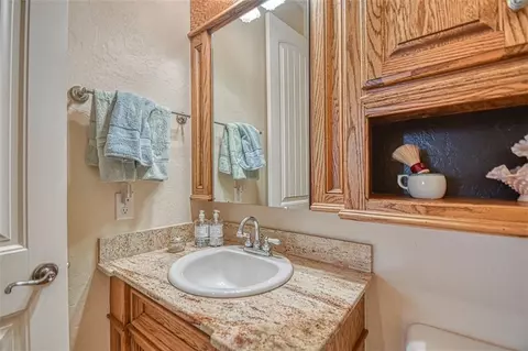 3124 Saint Clair Cmn, Norman, OK 73072 photo 28
