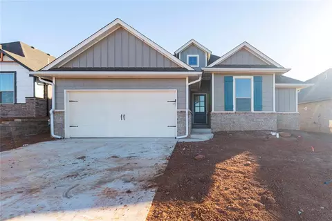 3200 Poppey Ln, Edmond, OK 73012