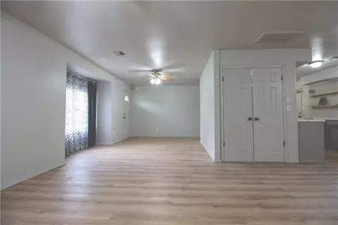 910 Mockingbird Ln, Purcell, OK 73080 photo 8