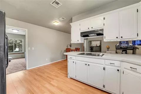 619 N Sheb Wooley Ave, Erick, OK 73645 photo 7