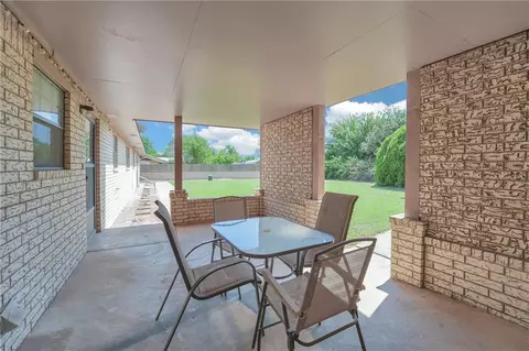 619 N Sheb Wooley Ave, Erick, OK 73645 photo 20