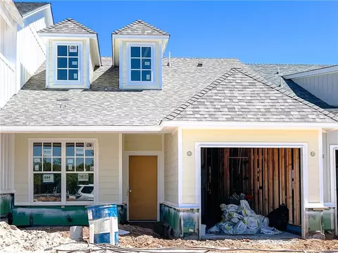 644 Harbor Town Dr, Edmond, OK 73034