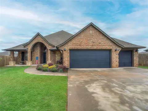736 Windy Ln, Yukon, OK 73099
