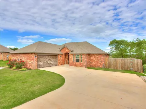 11306 Coyote Run, Guthrie, OK 73044
