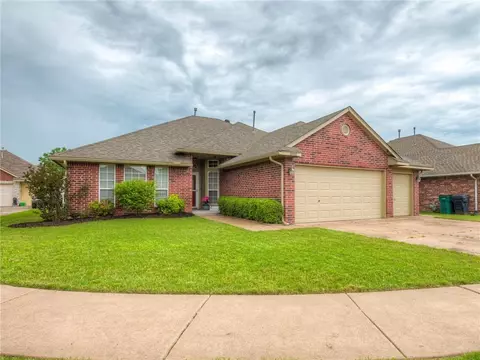 8409 Canyon Trail Dr, Oklahoma City, OK 73135
