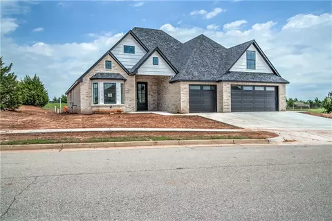 19900 Stratmore Way, Edmond, OK 73012