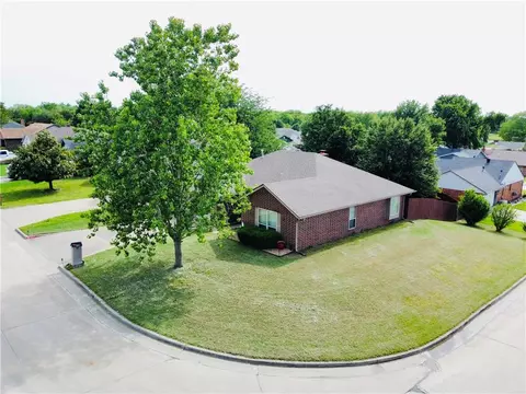 4316 N Trinity Dr, Shawnee, OK 74804