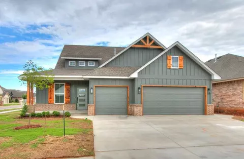 10821 NW 27th St, Yukon, OK 73099