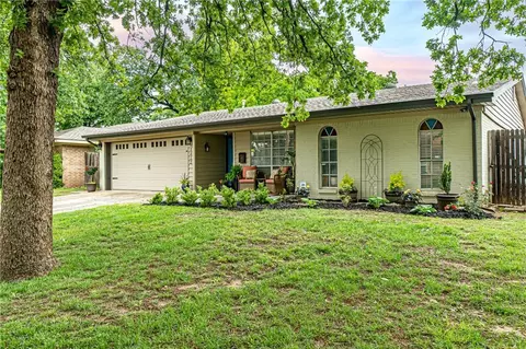1812 N Purdue Ave, Oklahoma City, OK 73127