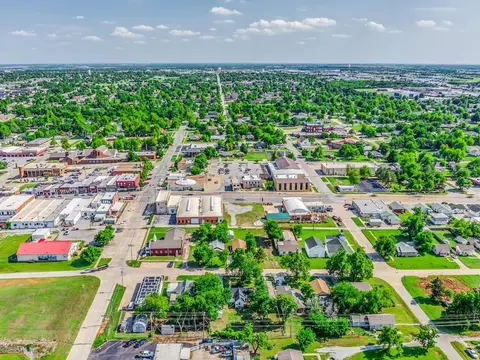 515 Cedar Ave, Yukon, OK 73099 photo 38
