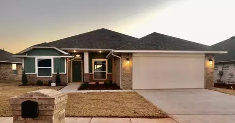 18229 Autumn Grove Dr, Edmond, OK 73012