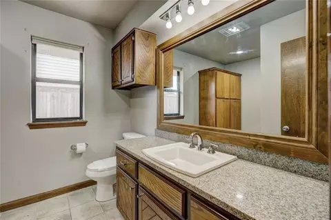 201 E Platt Dr, Yukon, OK 73099 photo 36