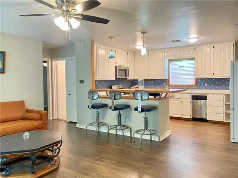 1104 W Apache St, Norman, OK 73069 photo 11