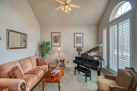 2000 Danfield Dr, Norman, OK 73072 photo 4