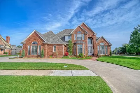 2000 Danfield Dr, Norman, OK 73072