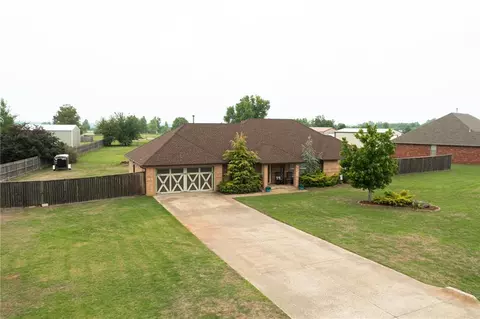 4105 Frontier Ln, Tuttle, OK 73089