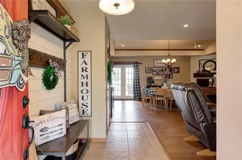4105 Frontier Ln, Tuttle, OK 73089 photo 9