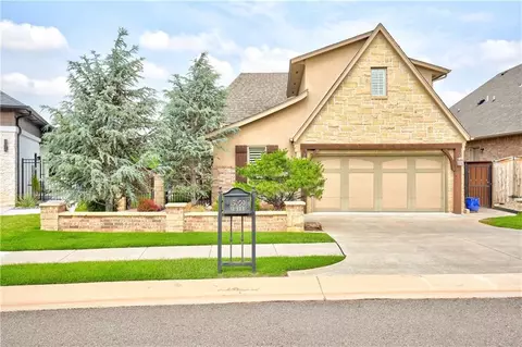 13609 Canyon View Ln, Oklahoma City, OK 73142