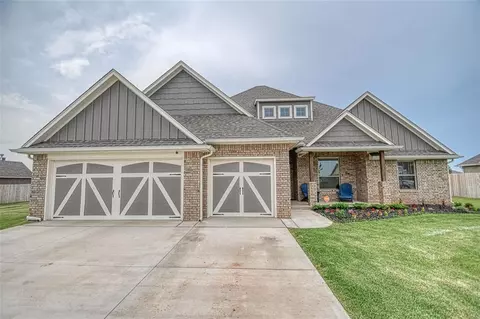 9735 Rita Blanca Rd, Edmond, OK 73025