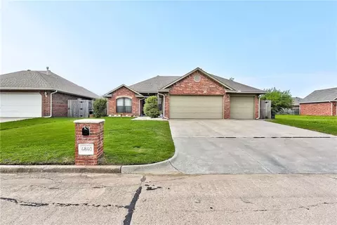 4840 Montrose Dr, Del City, OK 73115
