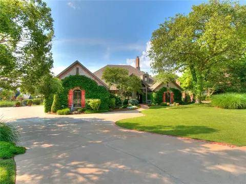 2709 Sawgrass Ct, Edmond, OK 73034