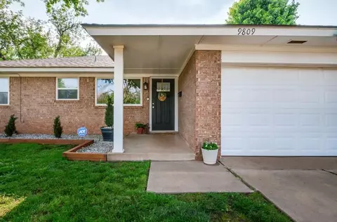 9809 Waverly Ave, Oklahoma City, OK 73120