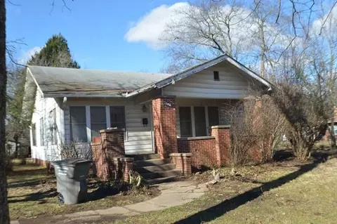 1803 Seran Dr, Wewoka, OK 74884