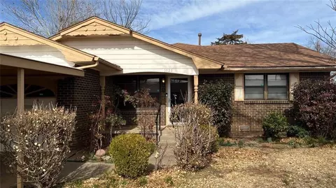 1021 SW 65th St, Oklahoma City, OK 73139