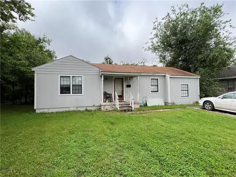 4110 SE 11 St, Del City, OK 73115
