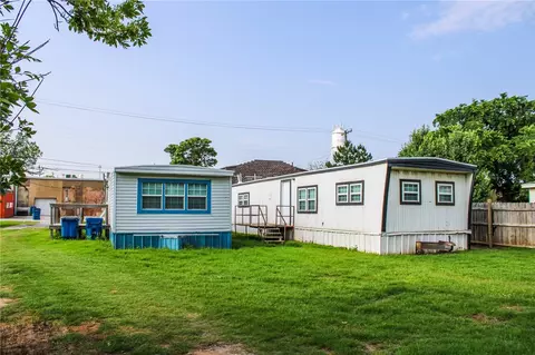 NW 3rd Street, Tuttle, OK 73089 photo 8