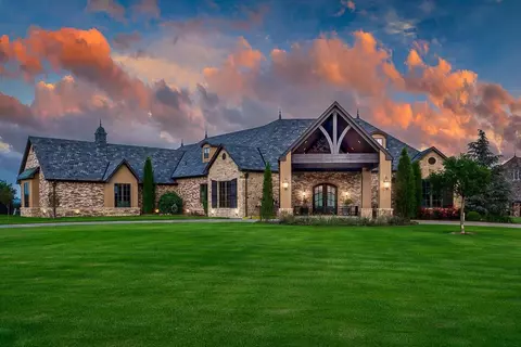4236 Paloma Cir, Edmond, OK 73012