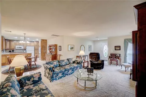 2009 Willow Bend Dr, Edmond, OK 73003 photo 6