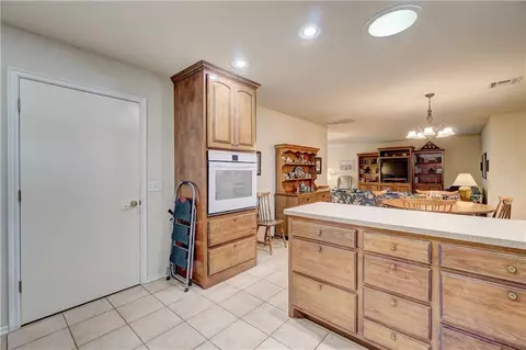 2009 Willow Bend Dr, Edmond, OK 73003 photo 15