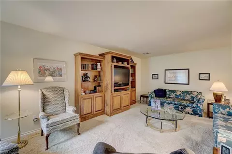 2009 Willow Bend Dr, Edmond, OK 73003 photo 7