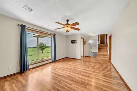 10500 Frontier Rd, Perry, OK 73077 photo 8