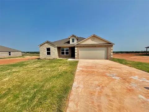 236 Starlight Dr, Shawnee, OK 74804