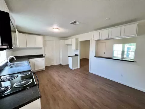 3801 E Camp Dr, Guthrie, OK 73044 photo 5