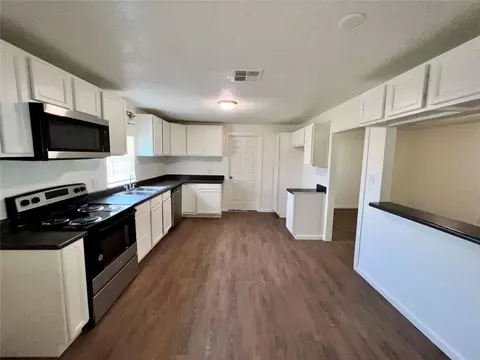 3801 E Camp Dr, Guthrie, OK 73044 photo 6