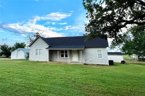 3801 E Camp Dr, Guthrie, OK 73044
