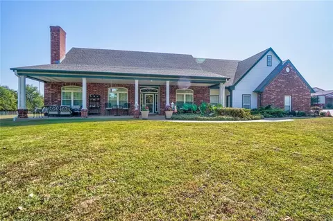 31509 Homer Ln, Shawnee, OK 74801