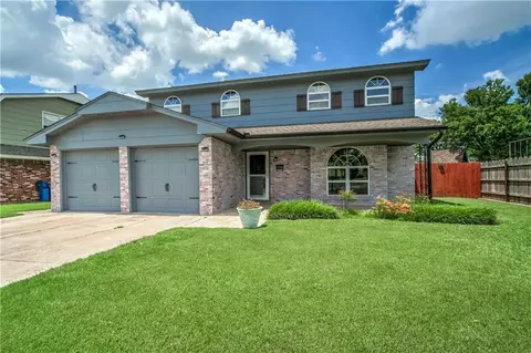 121 Barbara, Edmond, OK 73013