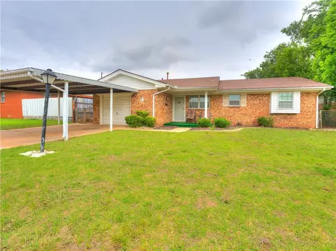 1025 SW 68th St, Oklahoma City, OK 73139
