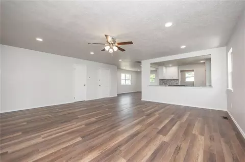 10937 E Memorial Rd, Jones, OK 73049 photo 5