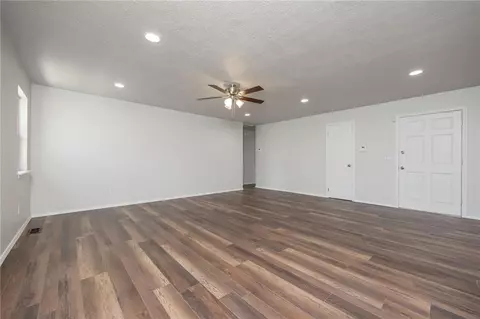 10937 E Memorial Rd, Jones, OK 73049 photo 6